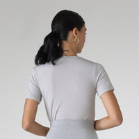 Camiseta Modal Feminina | Travel Collection - Cinza Claro