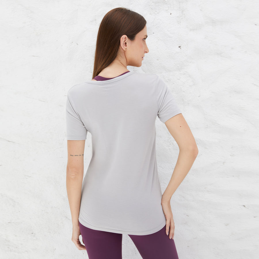 Tech T-Shirt Modal V Premium Feminina | Basico.com - Cinza Claro